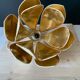 Suspension fleur de lotus vintage