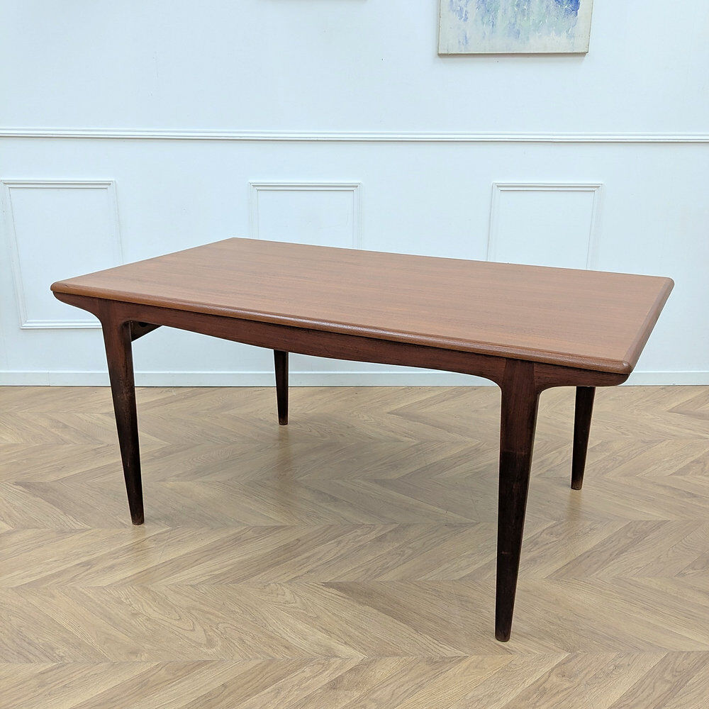 Table manger scandinave