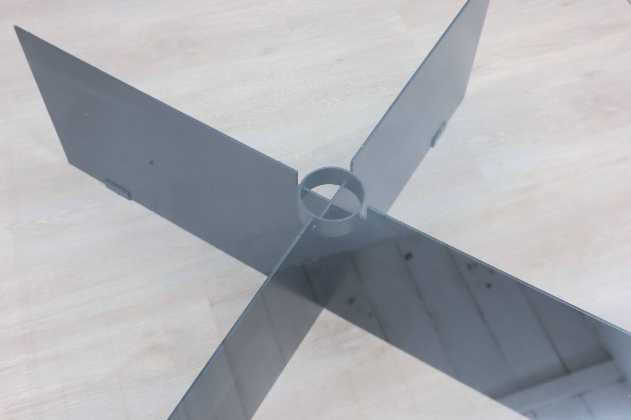 Grande table basse des années 80, design personnalisé par Helg & Albini Studio