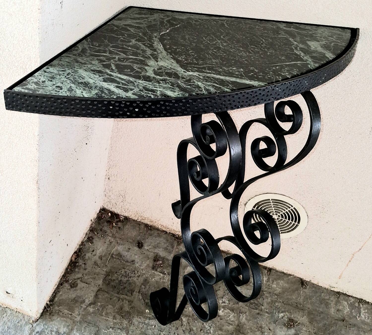Console d'angle encoignure, fer forgé et marbre, déco vintage