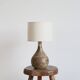 Lampe en grès signée