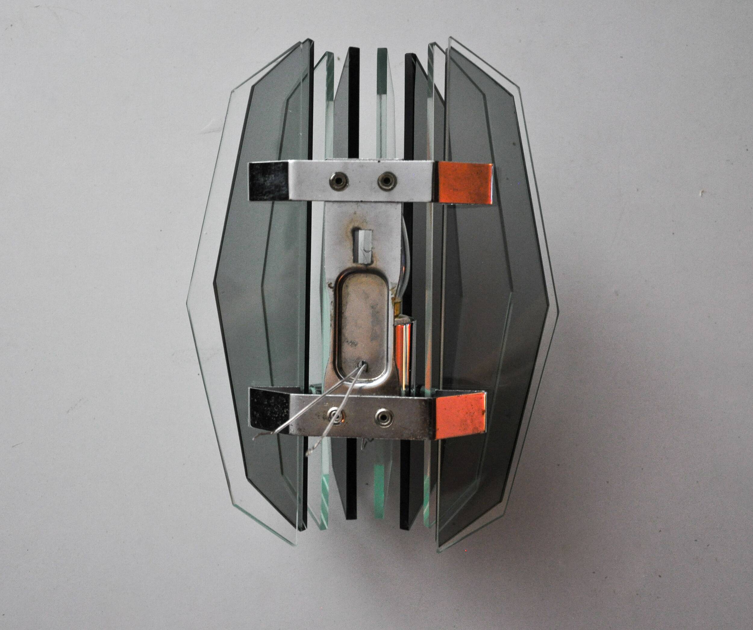 Veca wall lamp, cut Murano glass, Italy, 1970