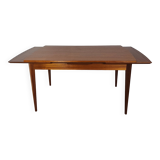 Scandinavian 60' extending table