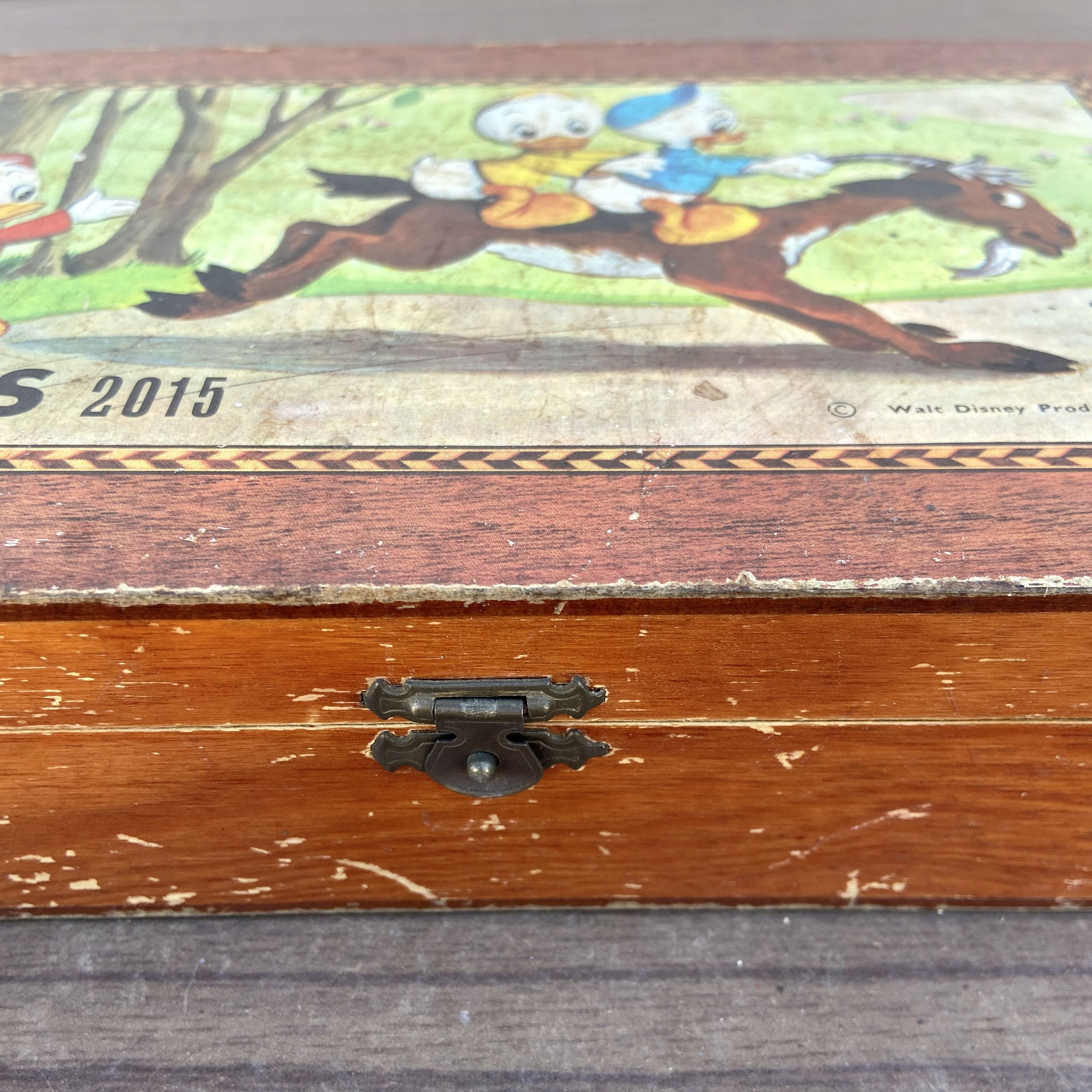 Disney Antique toy, cube puzzle - 12 pieces in their wooden case - Garnier Cornil