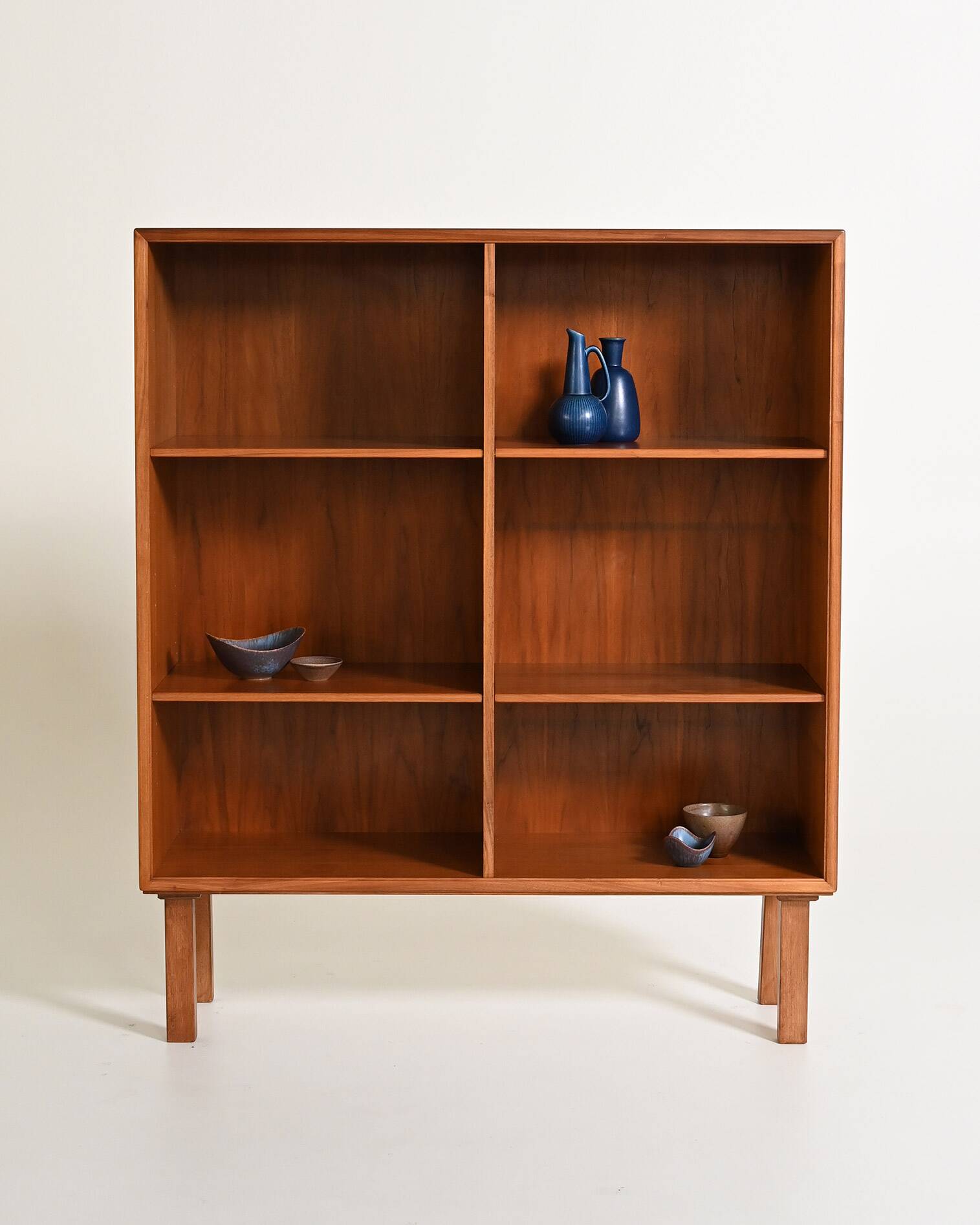 Scandinavian teak bookcase, 1960s