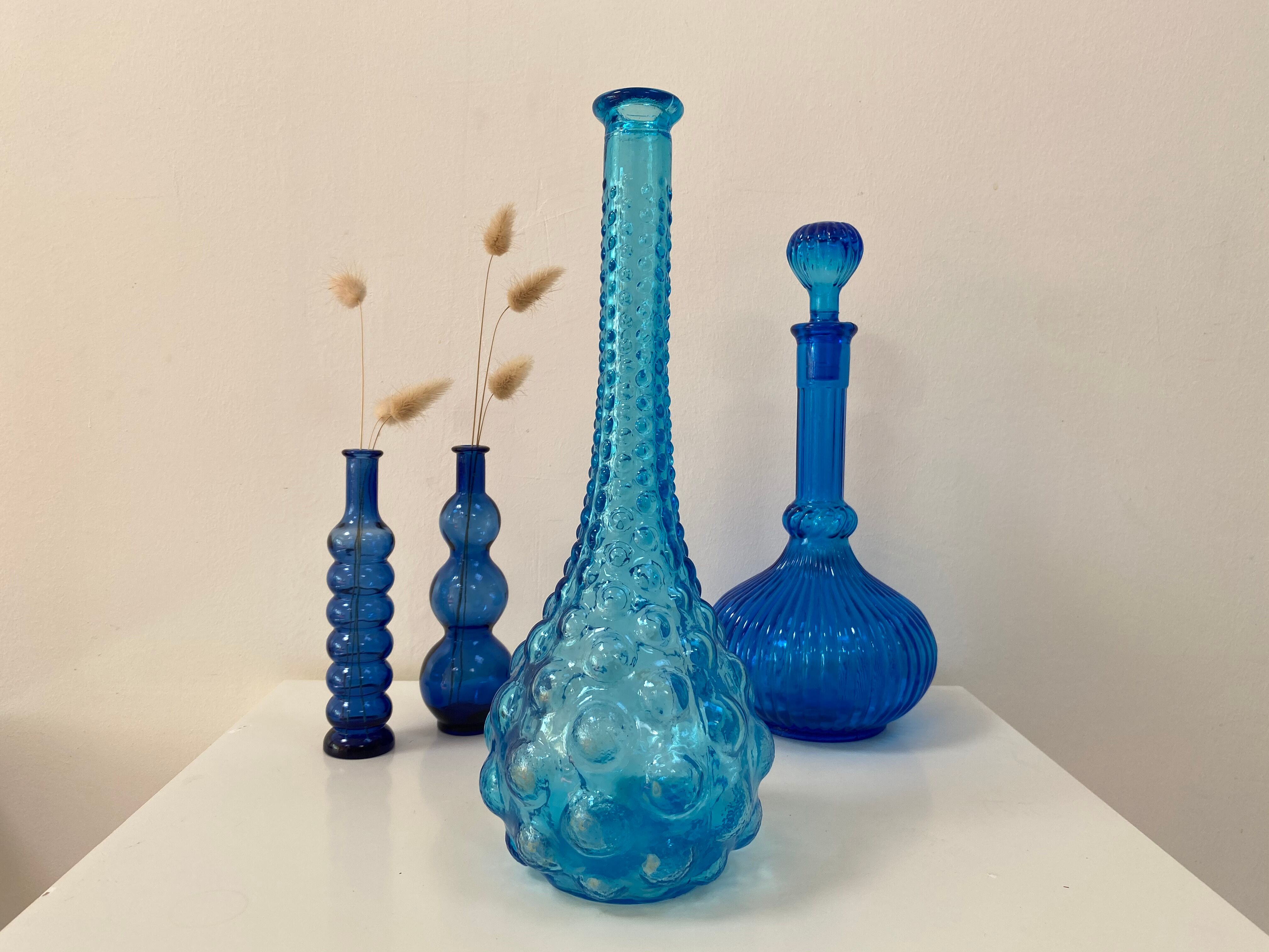 Blue Empoli decanter with bubble relief