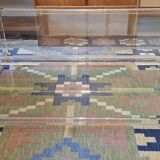 Large Italian 2-level coffee table in lucite, glass and gilt brass, 1970-80