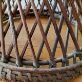 Diabolo stool in rattan