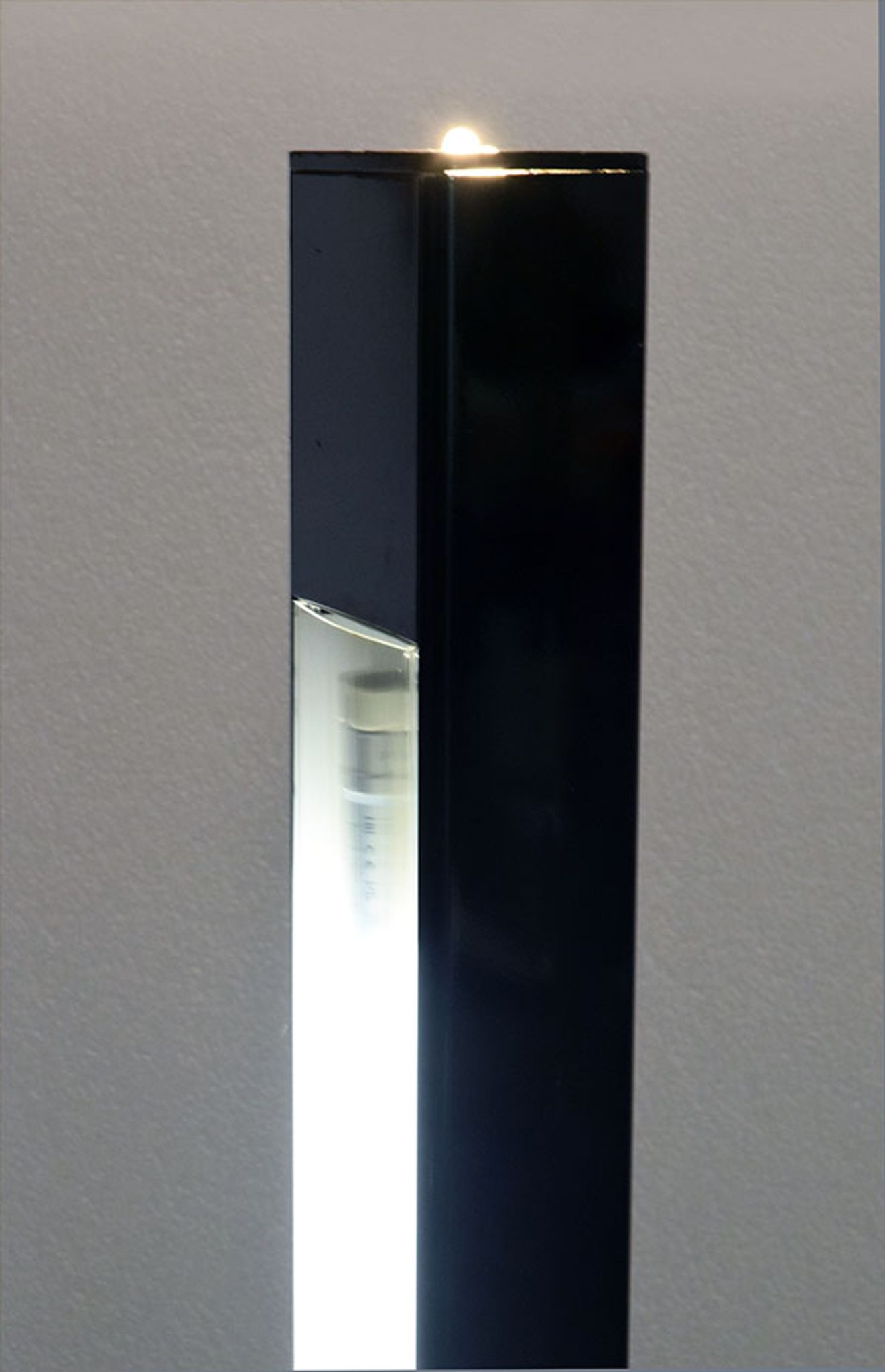 Lampadaire Rodolfo Bonetto pour Luci néon lampadaire modèle 'Rio'