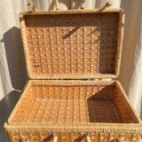 Vintage wicker/rattan suitcase