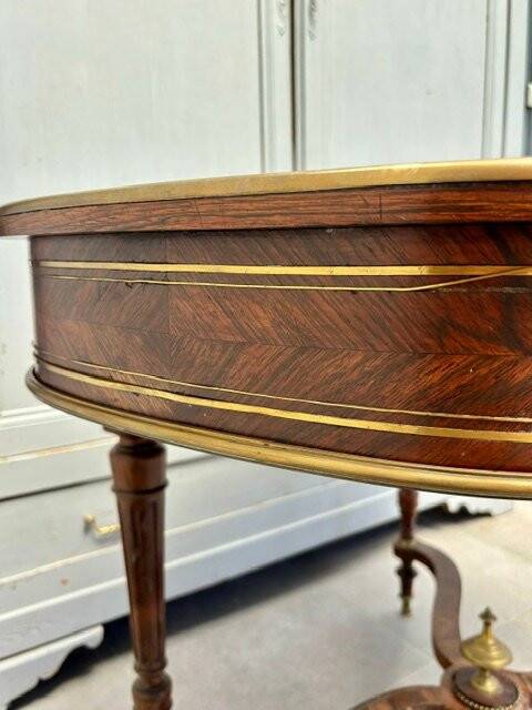 Table de milieu à entretoise Napoléon III