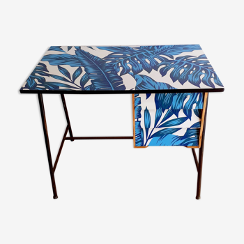 Bureau en formica stylisé "jungle"