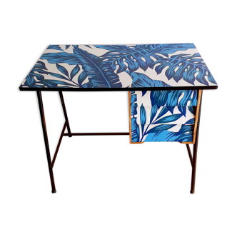 Stylized formica desk "jungle"