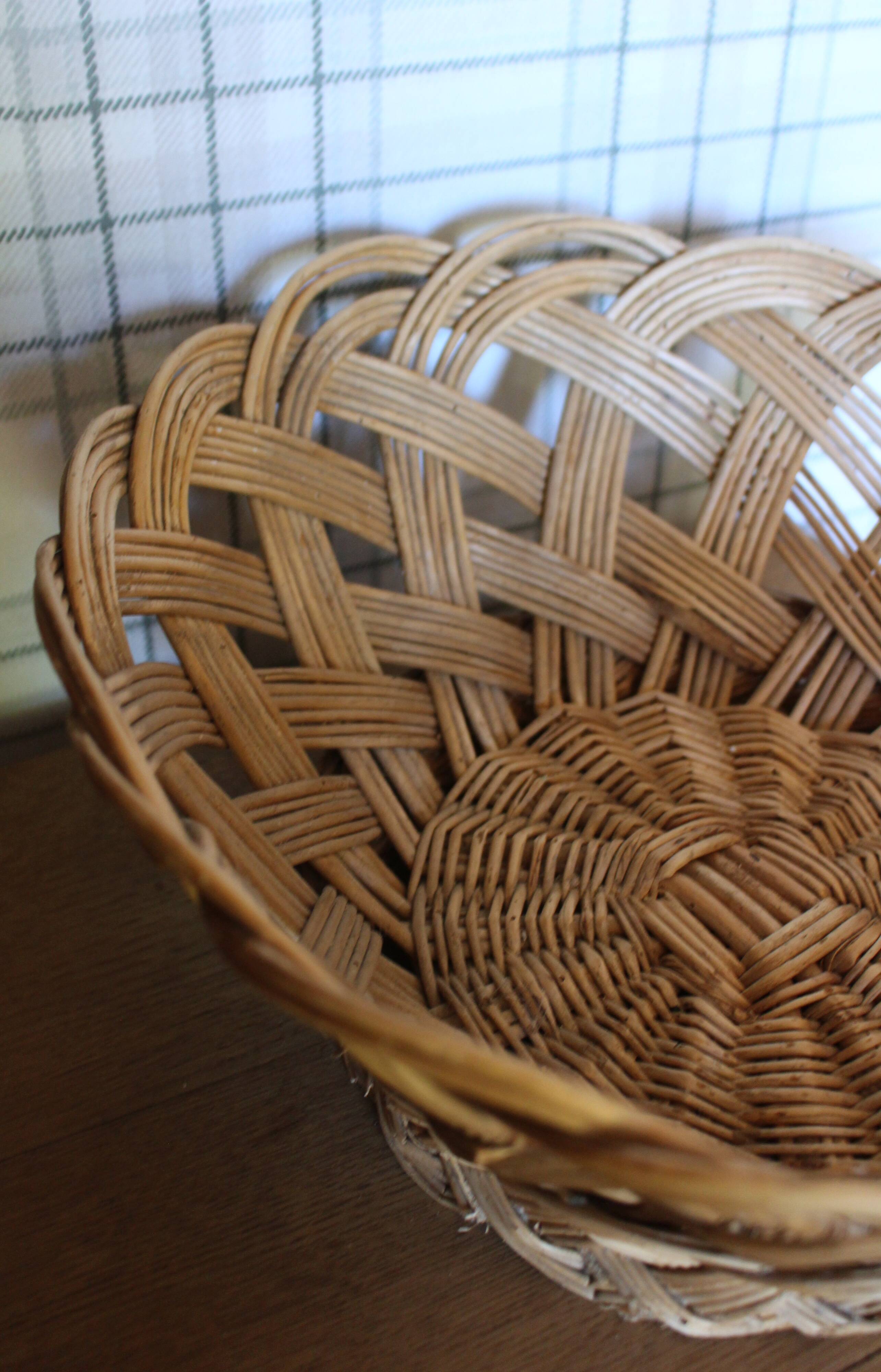 Large vintage woven wicker basket