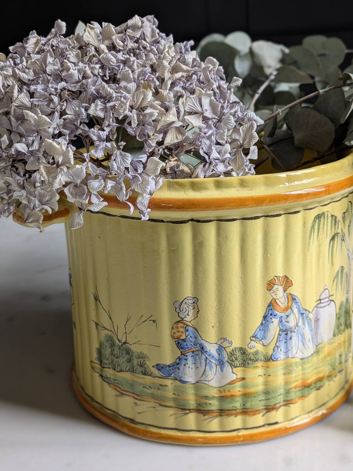 Old ice bucket