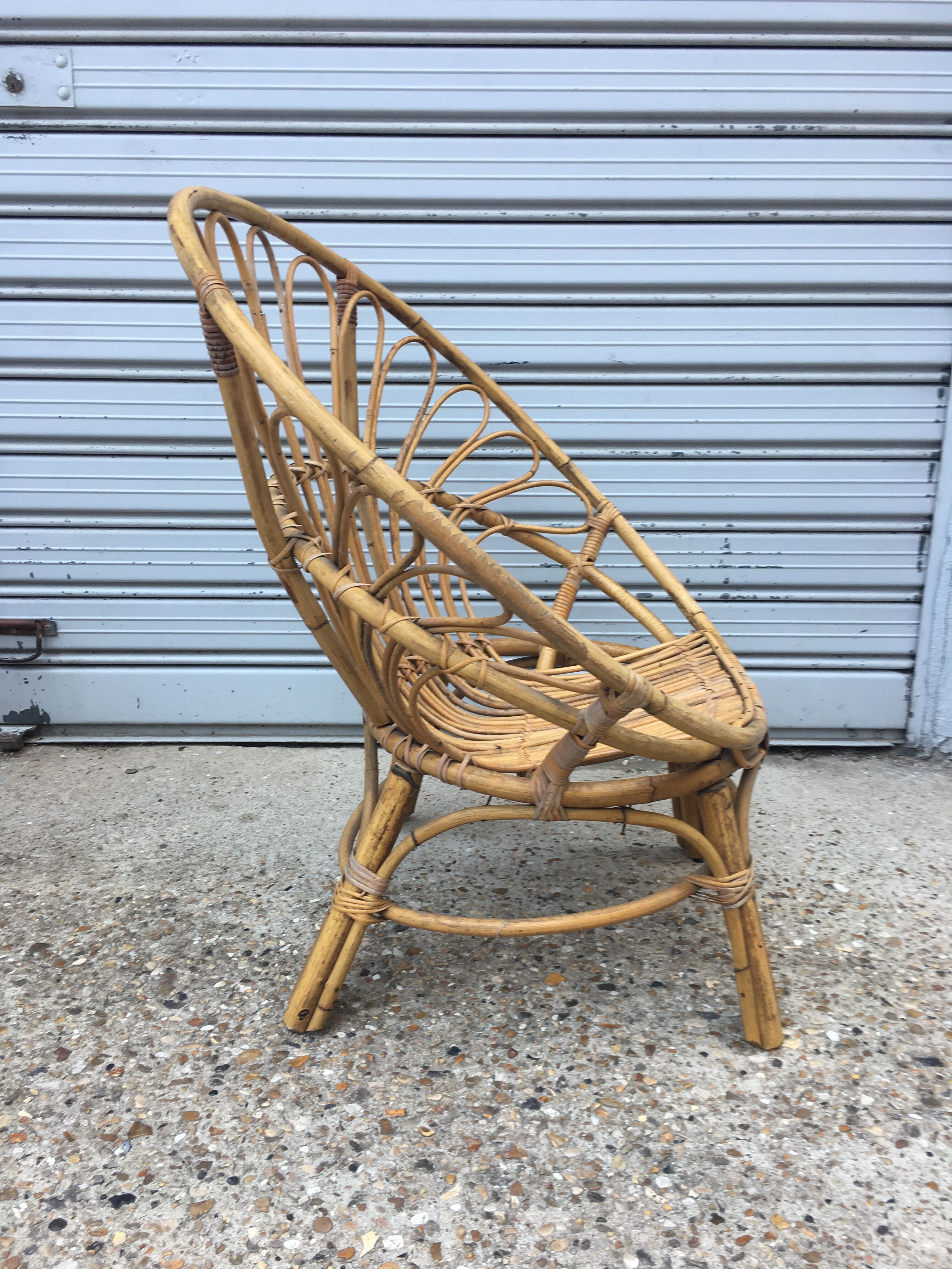 Peacock rattan chair