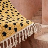 Beni Ourain Berber rug made of natural wool, handmade, 150/250 cm.