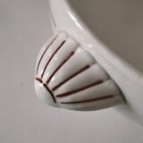 Digoin Sarreguemines Atlantic pattern tureen, deep red rose decoration