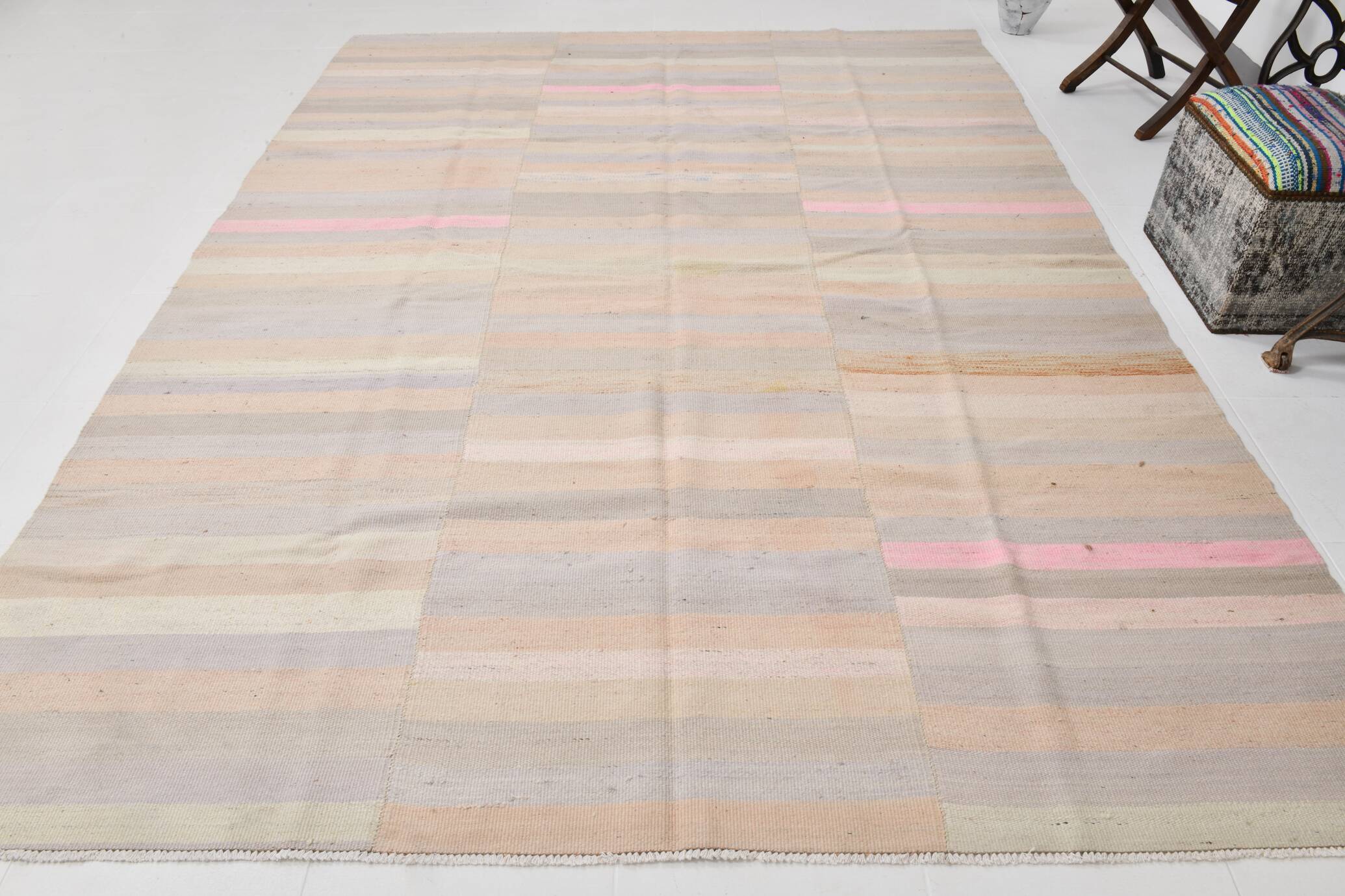 8x10 Salmon & Blue Soft Vintage Rug, 229x311Cm SK33342