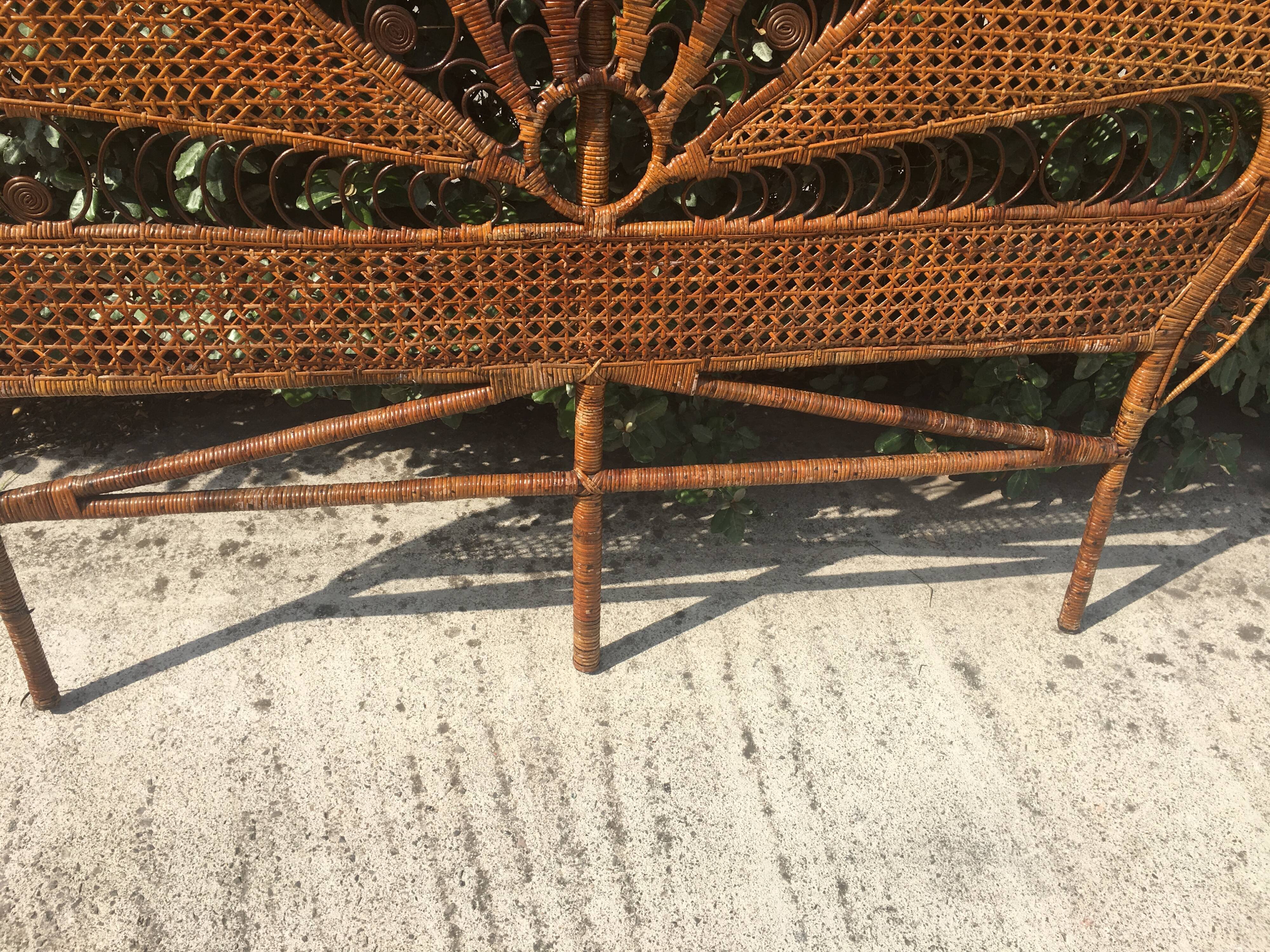 Peacock-style rattan bed head