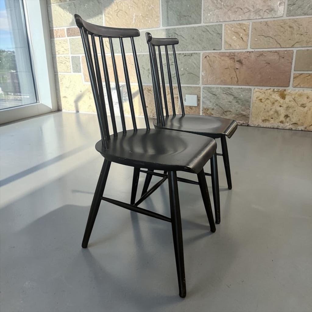Set of 2 vintage black spindle wooden chairs