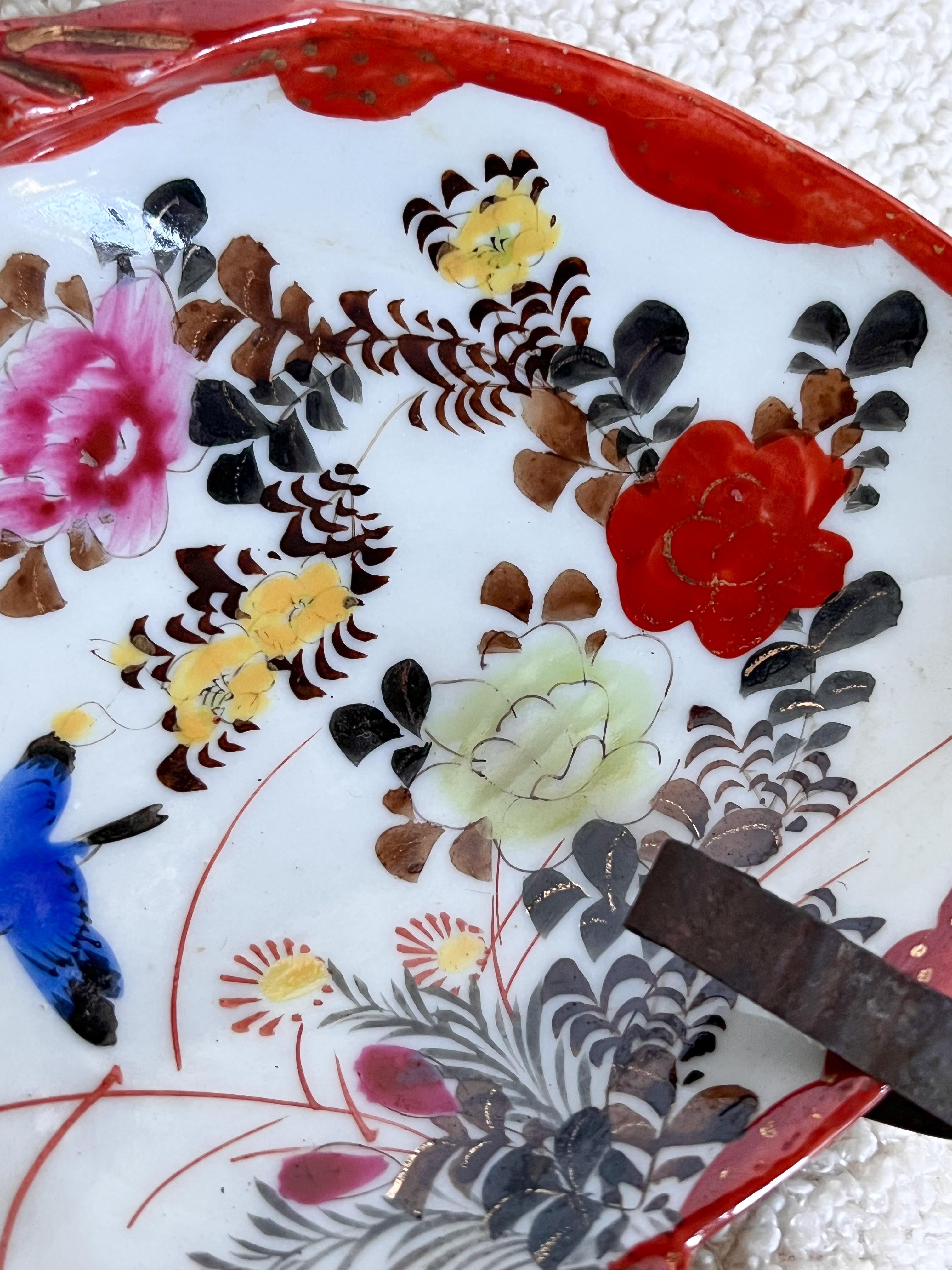 Decorative oval plate