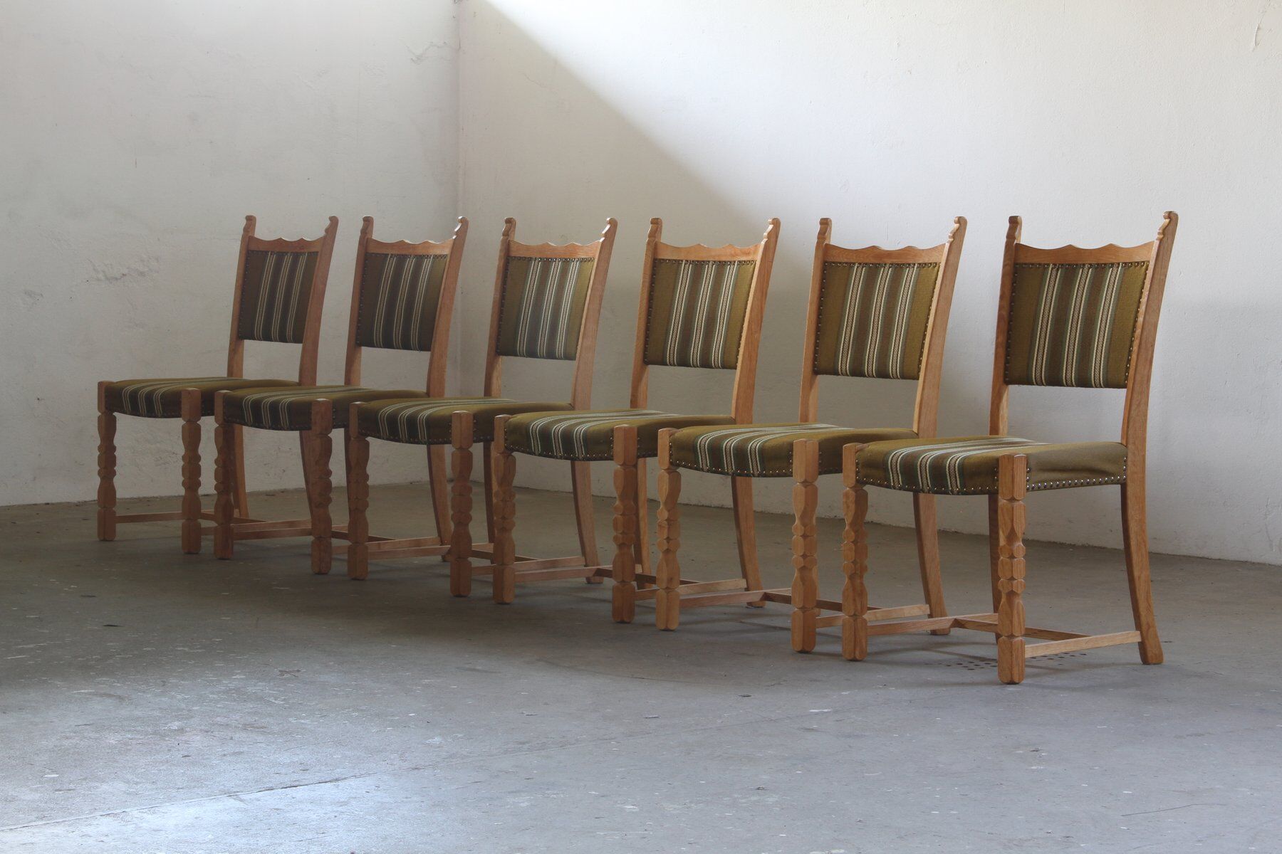 Danish modern brutalist oak dining chairs by Henning Kjærnulf, 1960s, set of 6