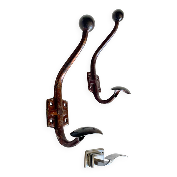 Pateres vintage metal patiné