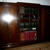 English mahogany library