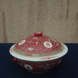 Hollow round plar with Chinese earthenware lid