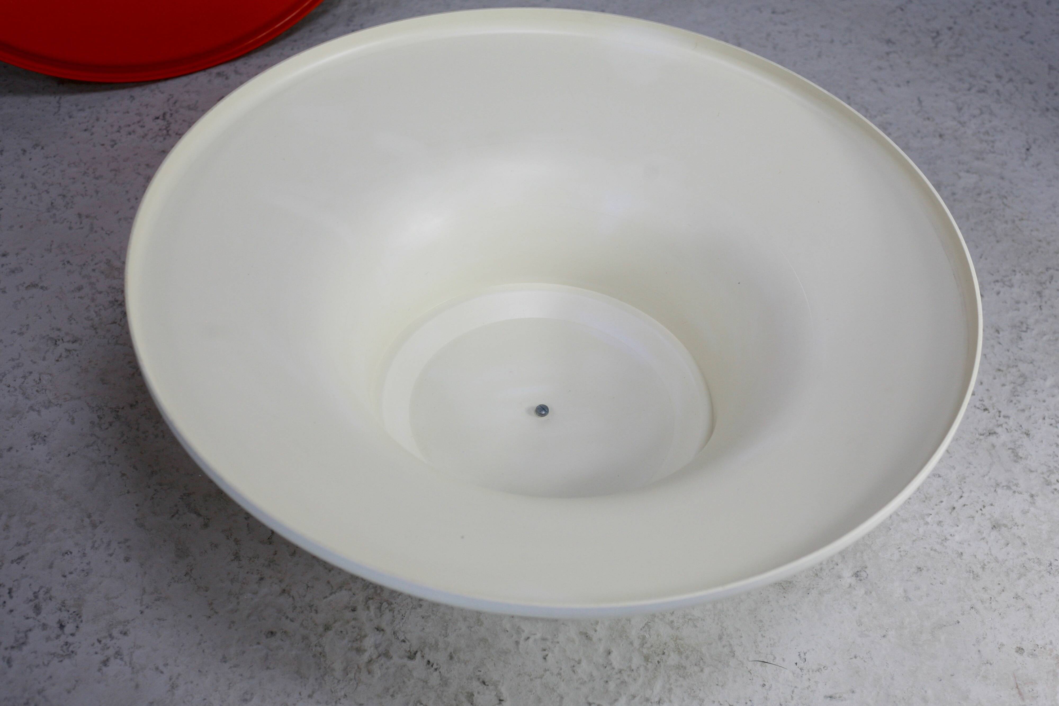 Coffee table by Etienne Fermigier. published by Meubles et Functions. France, 1968