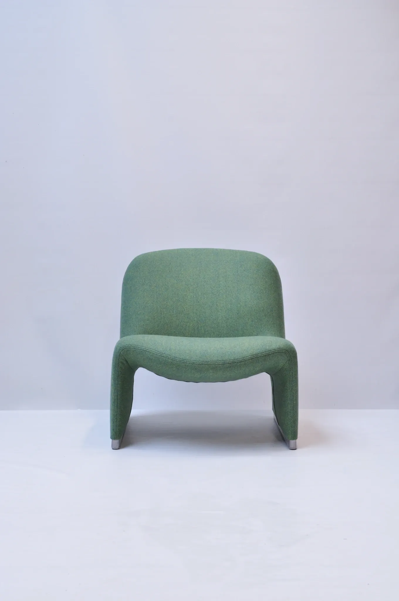 Pair of Alky Lounge Chairs – Giancarlo Piretti, Castelli / Artifort, 1969