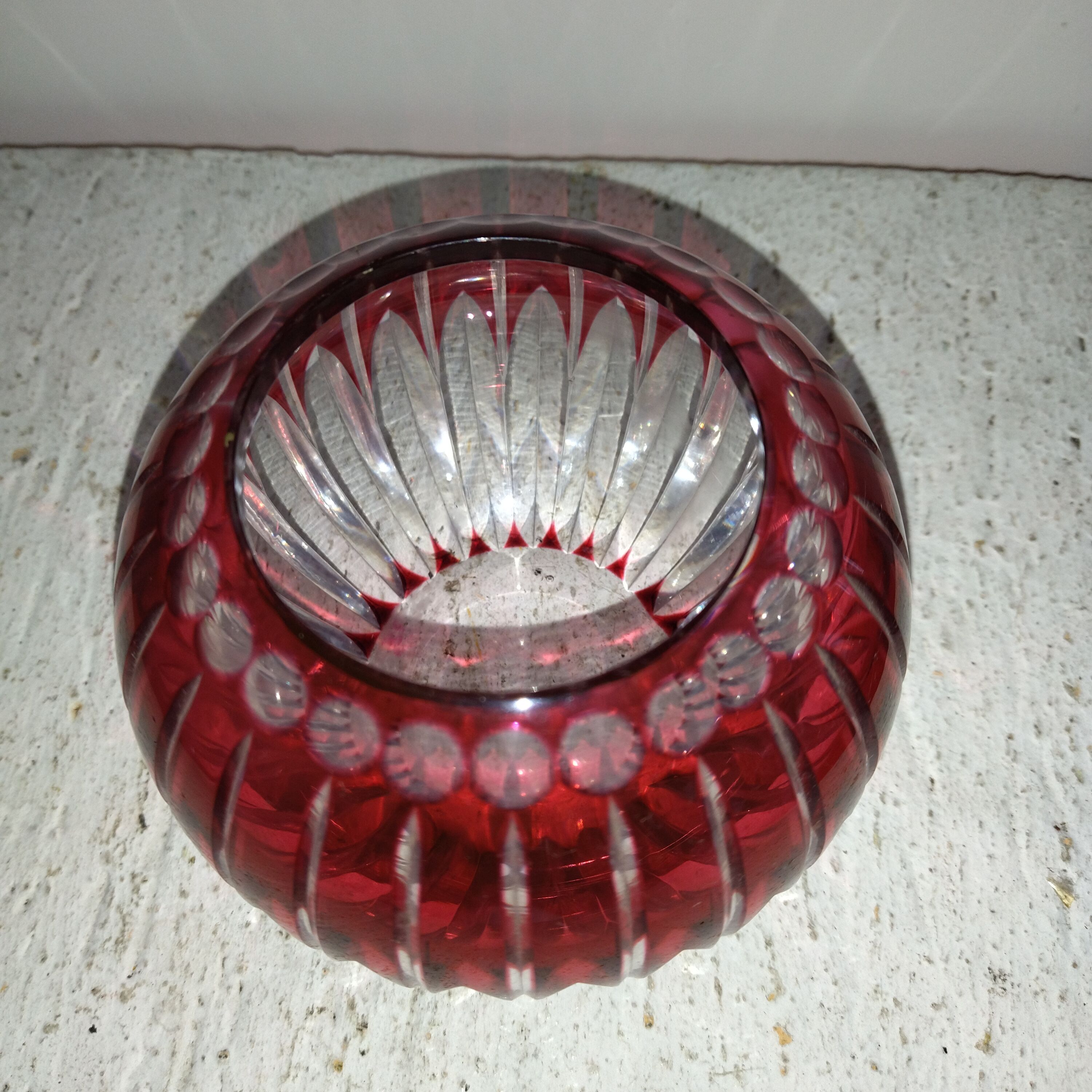 Crystal ball vase Val Saint Lambert