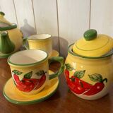 Service à thé, a café ou à gourmandise jaune-vert décors pimentés