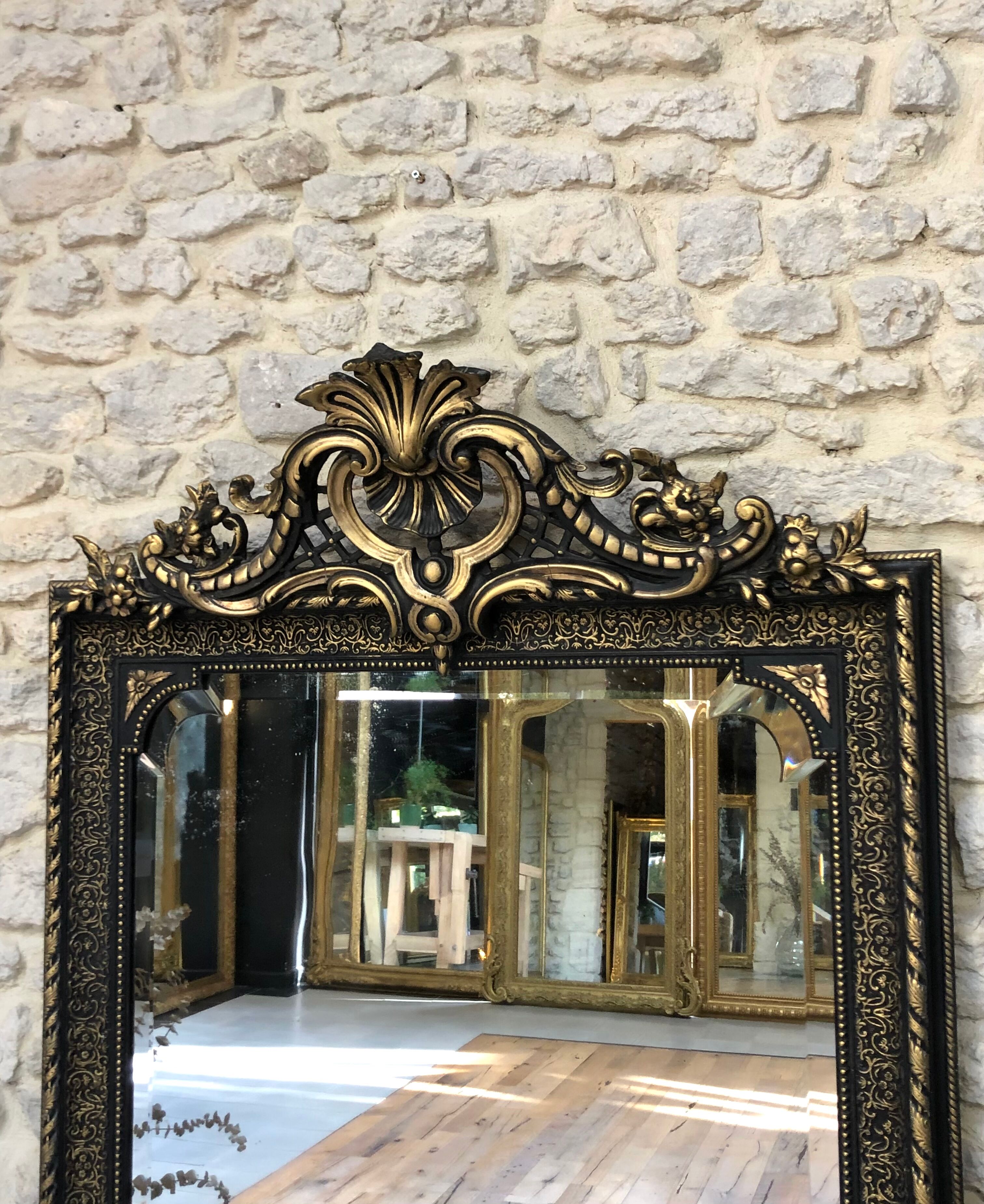 Old mirror 153.5x98.5cm Napoleon III late 19th century, beveled and stitched ice.