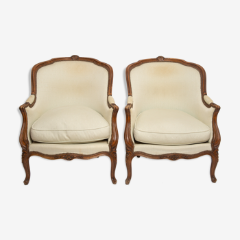 Paire de fauteuils bergères Louis XV tissu beige