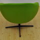 Fauteuil Shell sur pied pivotant années 1960