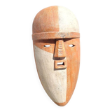 Masque en bois esprit Adouma
