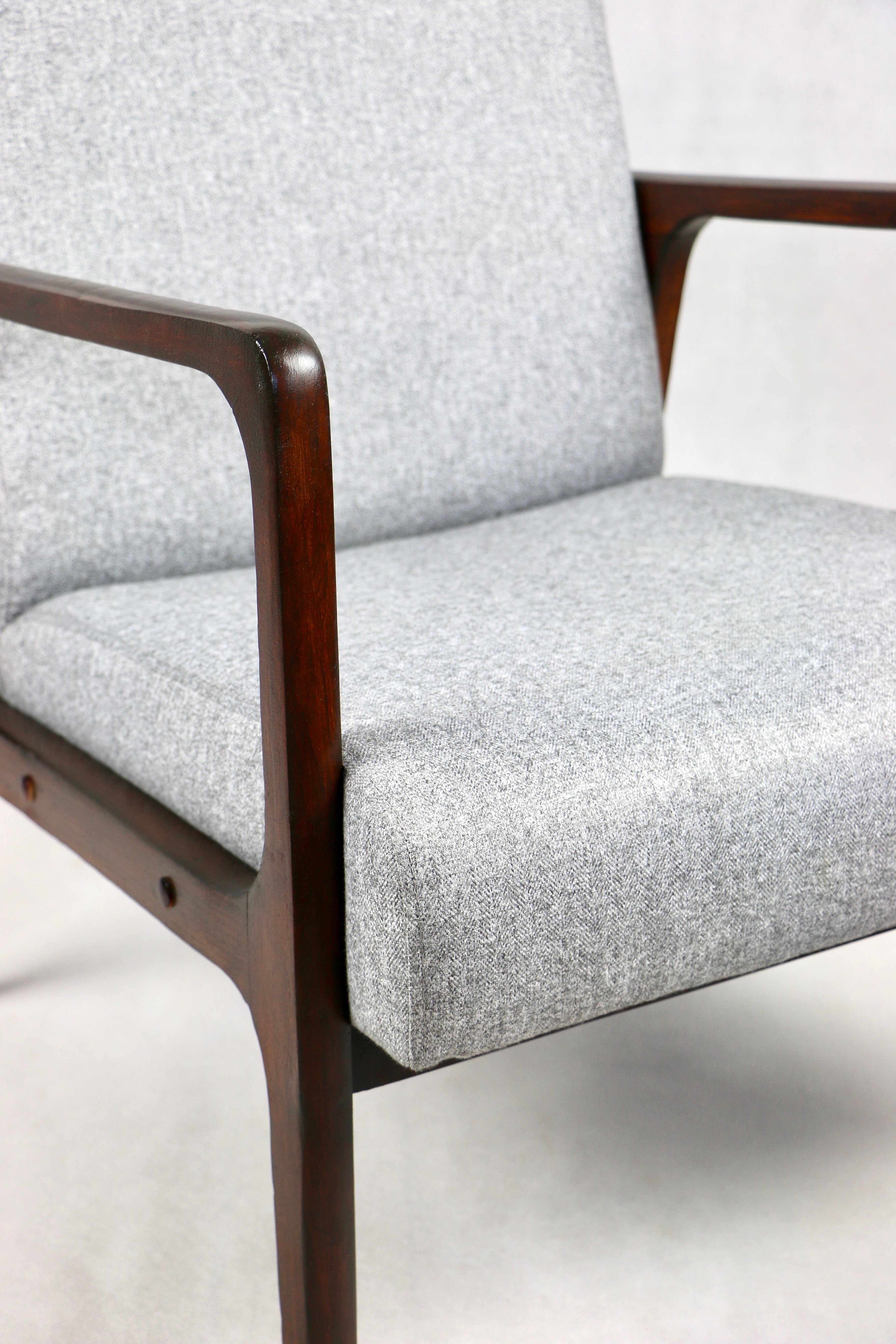 Fauteuil gris, années 1970