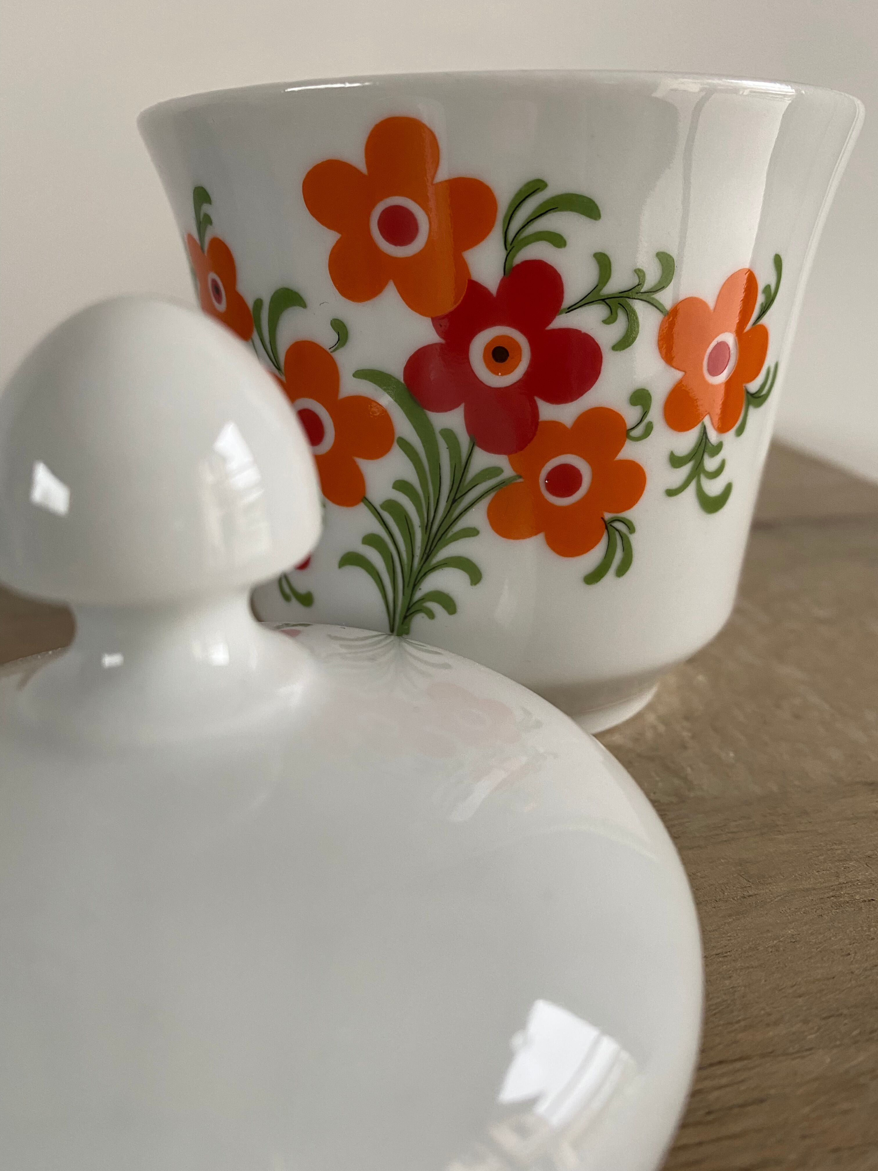 Sugar bowl, porcelain sugar pot 70s