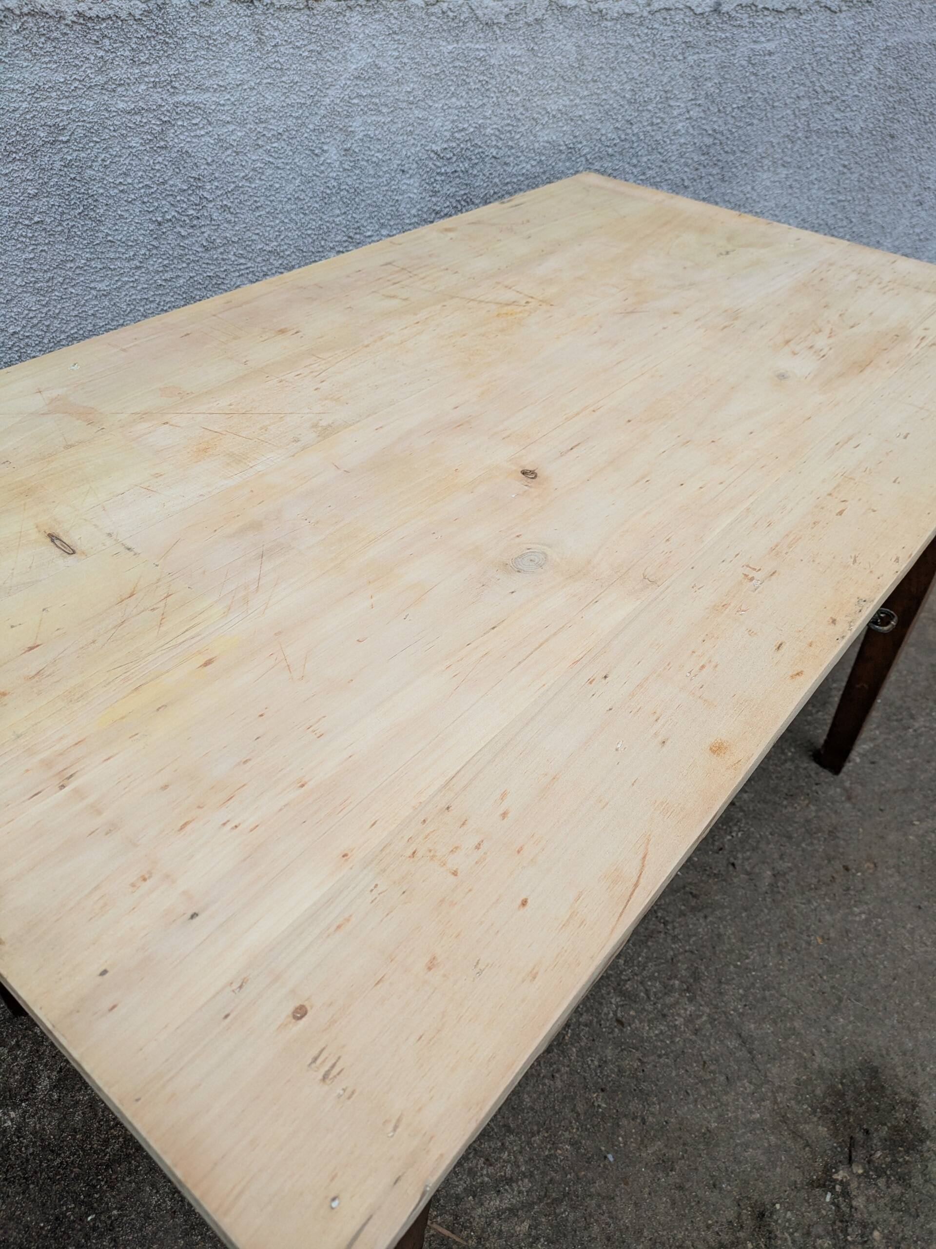 Farmhouse table