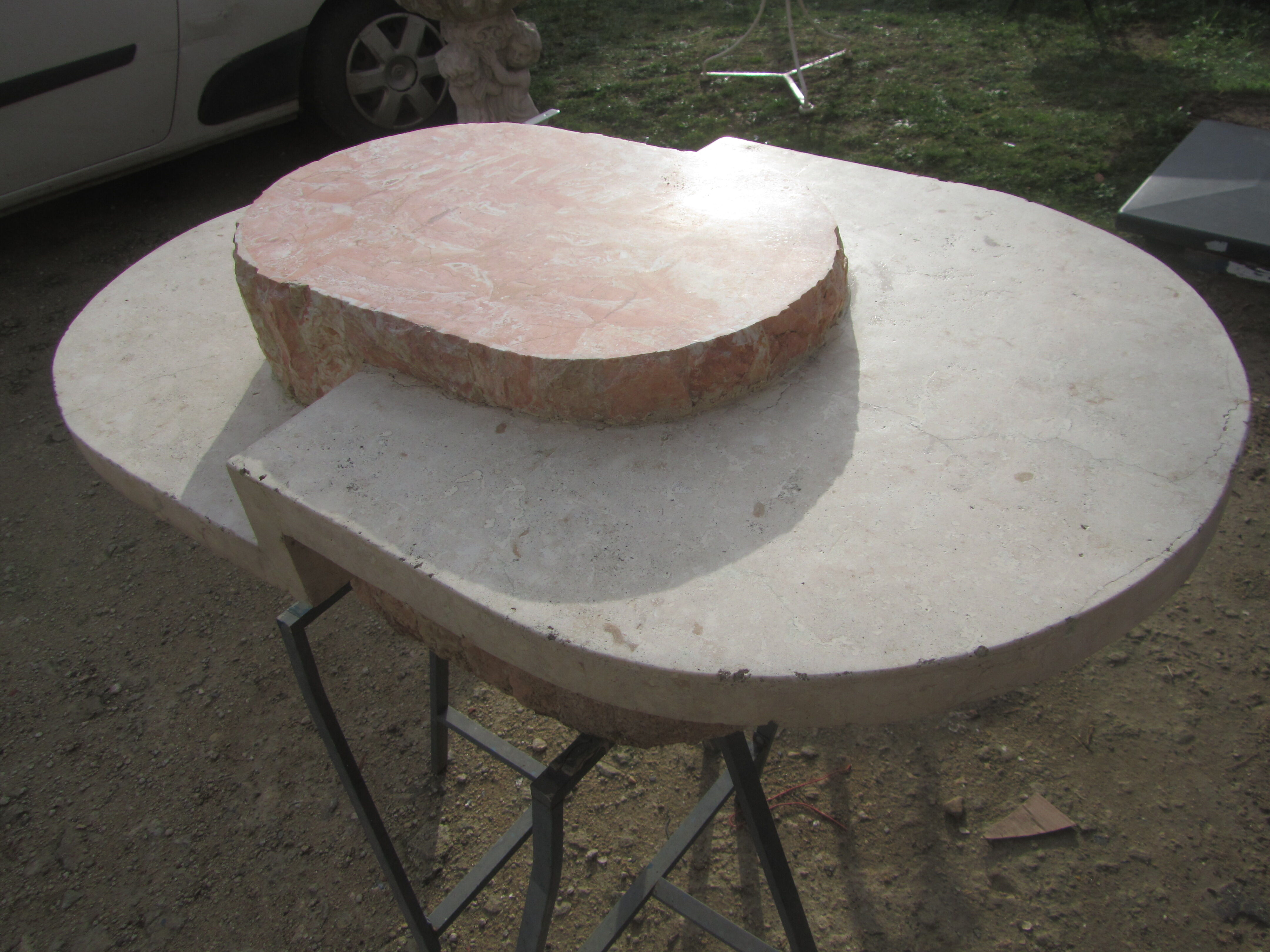 Table basse post moderne