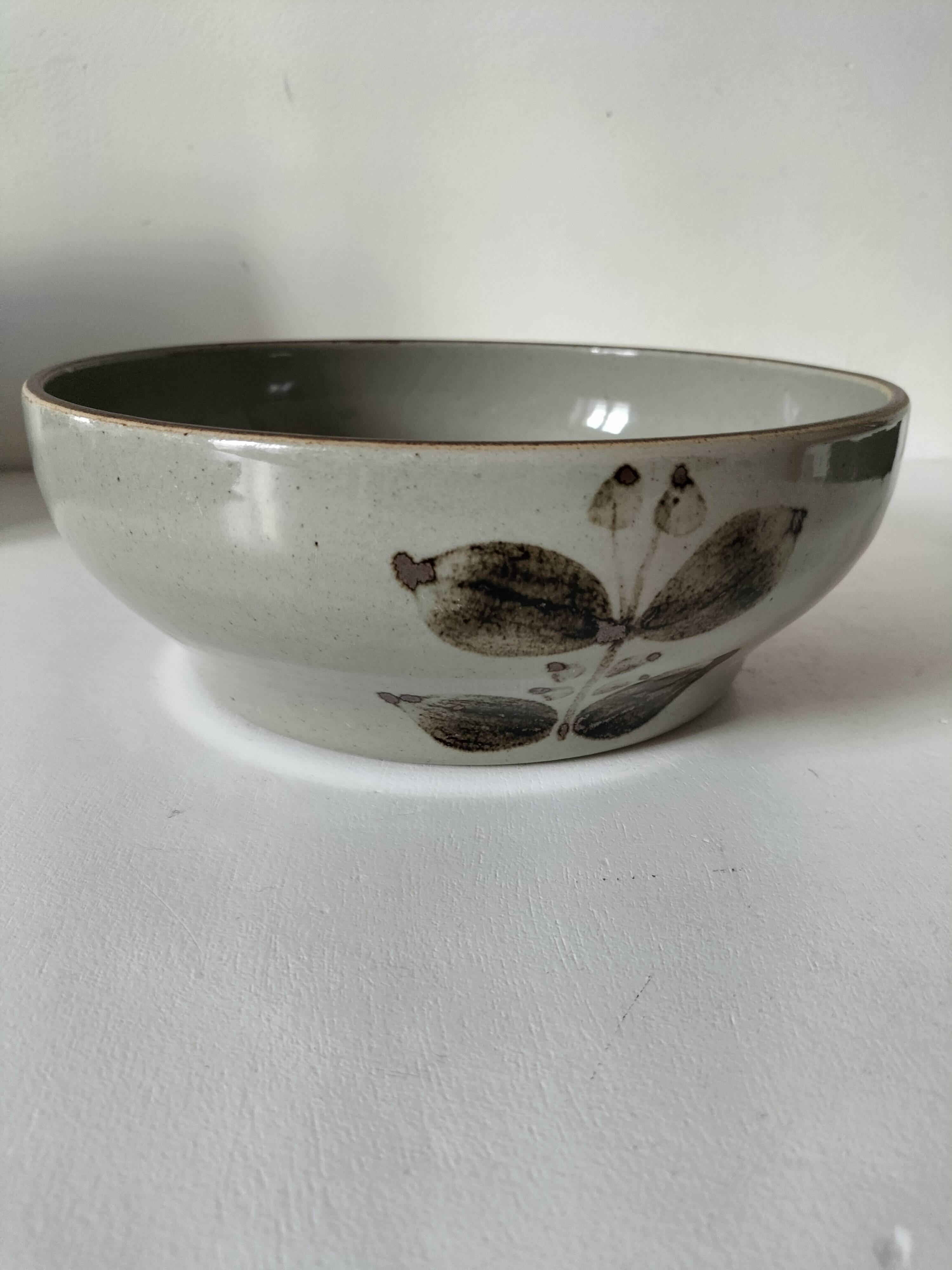 Arnon Stoneware Salad Bowl
