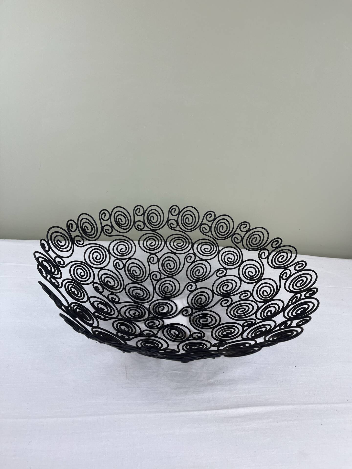 Coupe sculpturale en métal