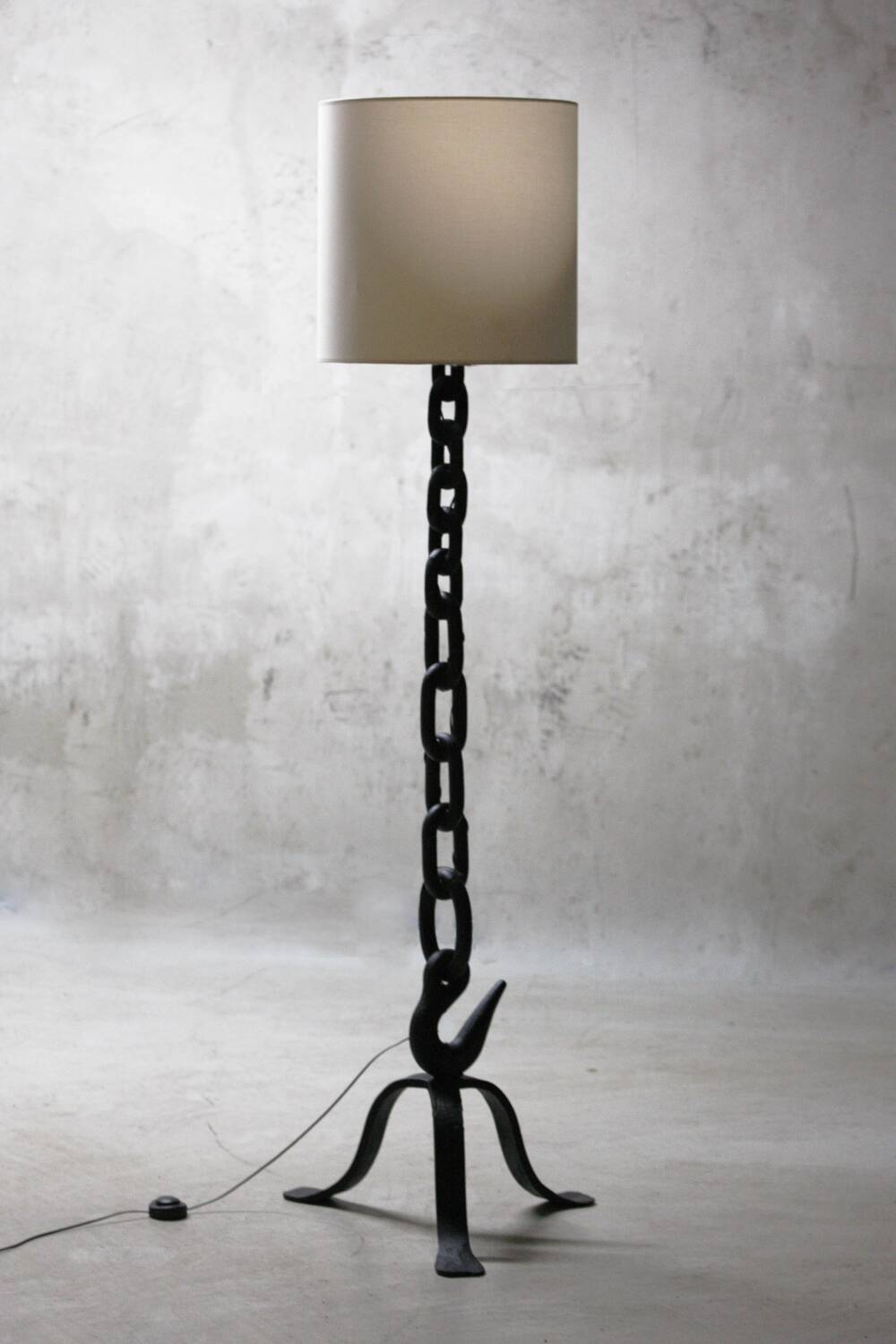Lampe de parquet brutaliste