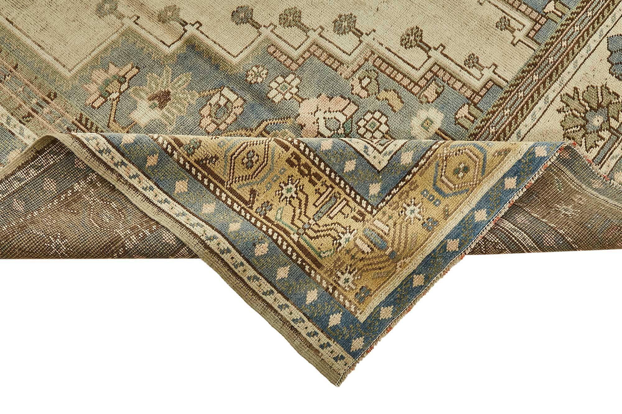 Turkish Vintage Anatolian Rug 197 cm x 298 cm