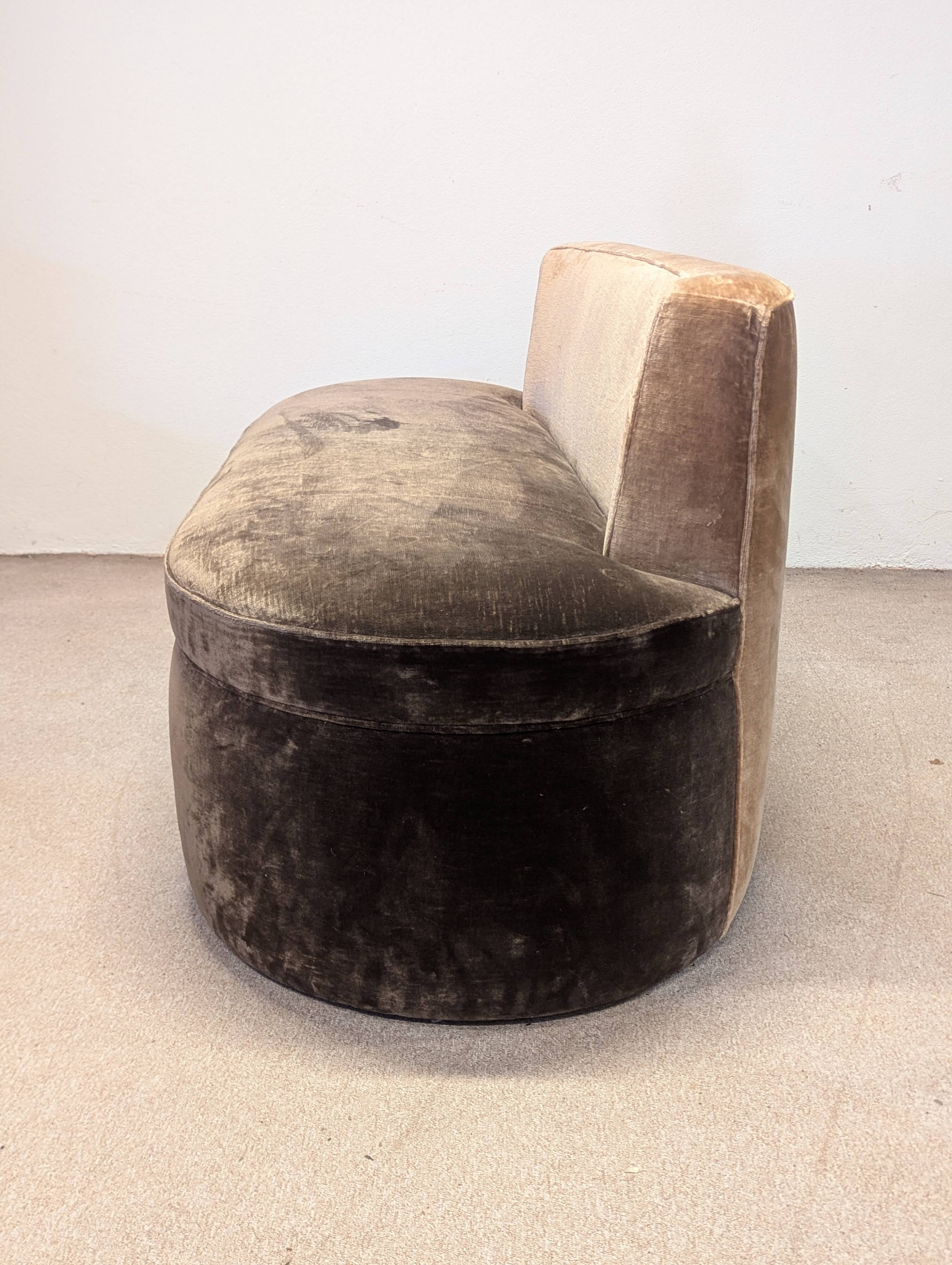 Velvet bench from Boucheron Paris.