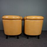 Set of 2 club chairs in blond sheepskin