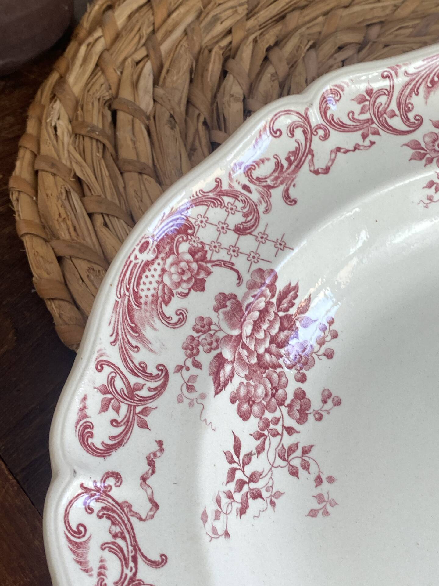 Round plate, ironstone, Villeroy & Boch, Valeria