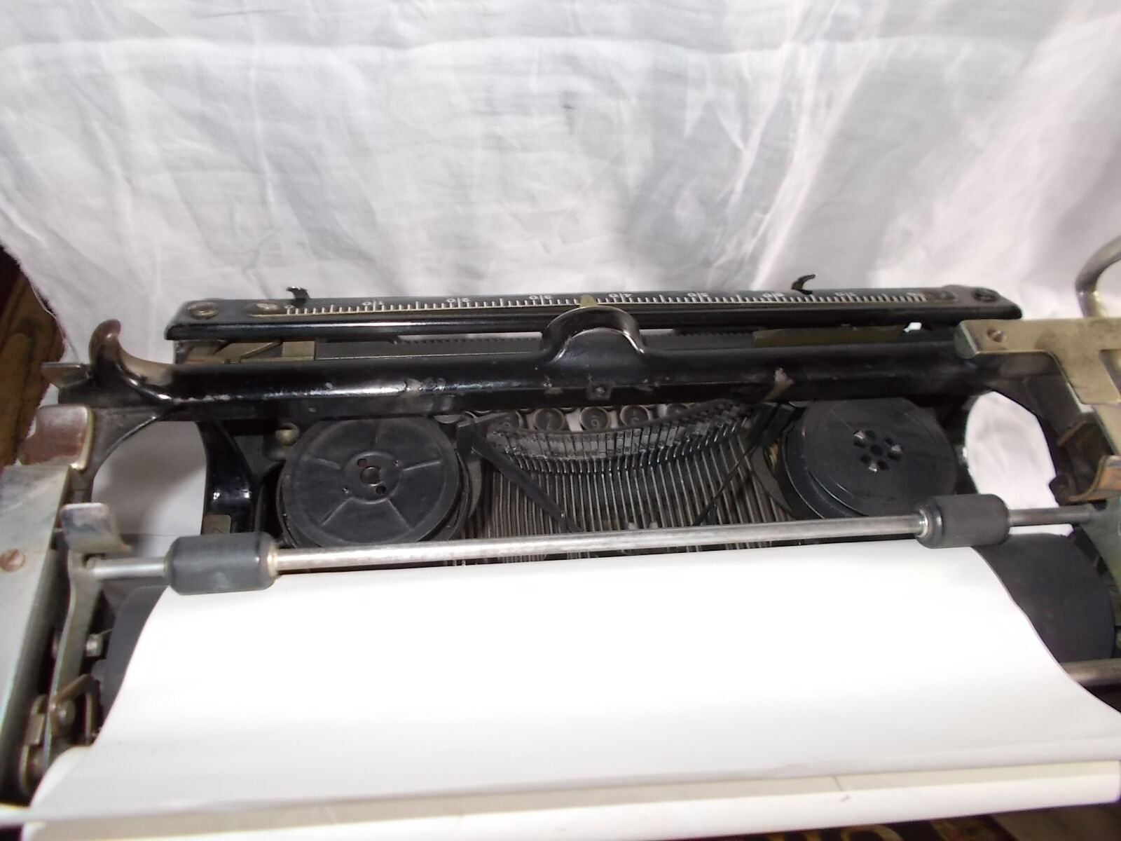 UNDERWOOD TYPEWRITER